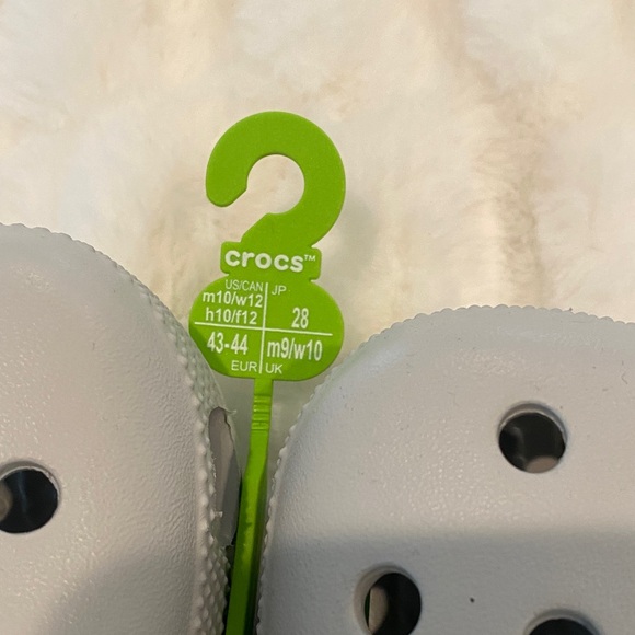 NWT- CROCS Mens size 10. Clogs - light grey - Picture 2 of 4